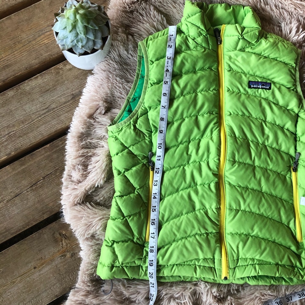 SOLD🏔 W’s Patagonia Down Sweater Vest 🏔 - Picture 9 of 10